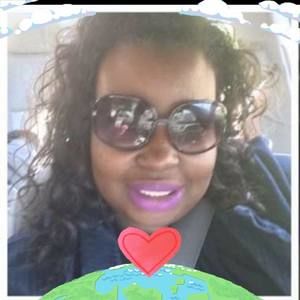 Meet your Posher, Nikki